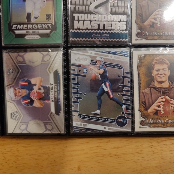 Sports Card Collection - Picture 3 of 16